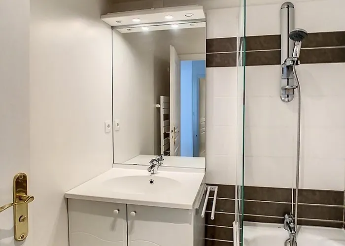 Confort 2 A 100m De La Avec Parking - Fr-1-236-50